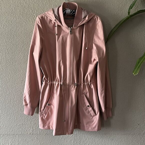 Bernardo Pink Trench Coat with Hood and Drawstring Waist - Picture 1 of 15